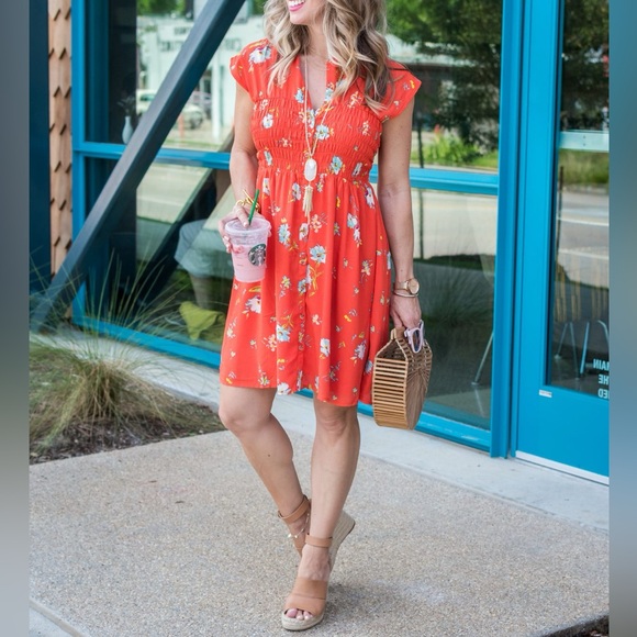 Free People Dresses & Skirts - FREE PEOPLE "Greatest Day" Floral Print Smocked Mini Dress